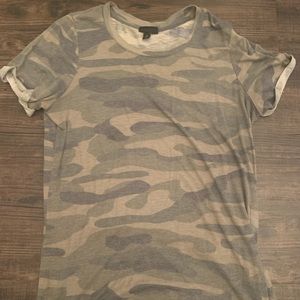 Torrid Camo Tee Size 0